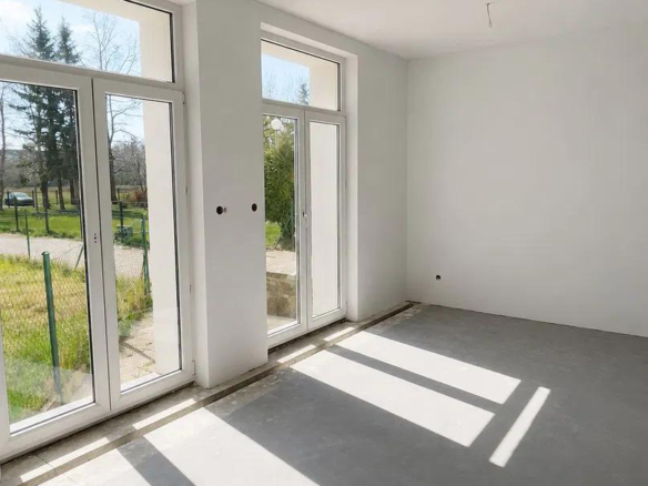MIESZKANIE 55 M2 CHOJNA LOTNISKO – PARTER